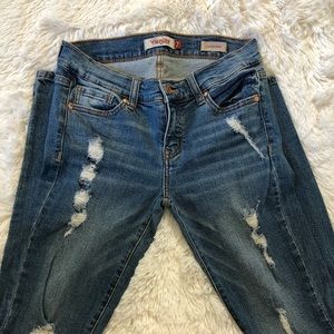 Blue ripped skinny jeans